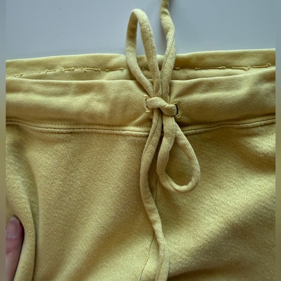 JUICY USA Vintage Terry Sweatpants Butter Soft Yellow Women’s Size Small - Picture 8 of 9